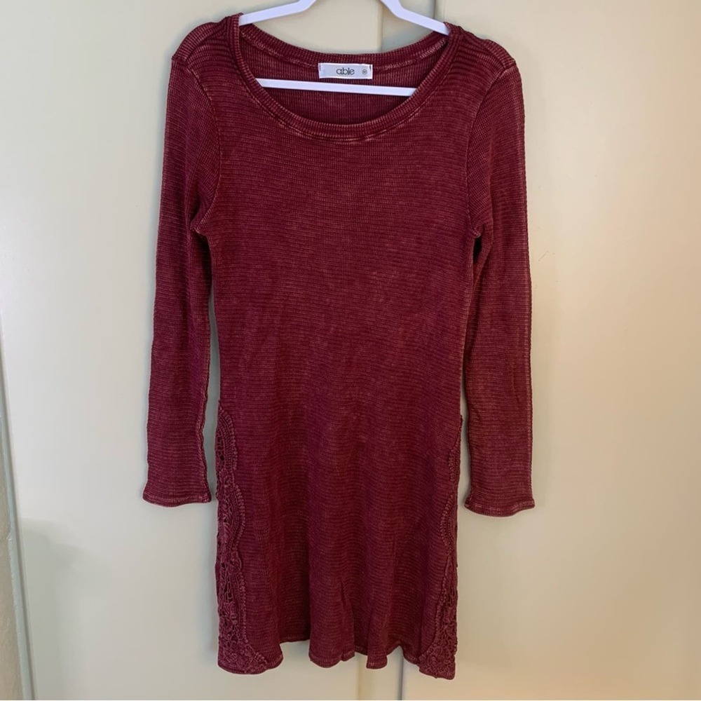 Able Maroon Thermal Knit Fit & Flare Long Sleeve Sweater Dress women’s size M - Picture 10 of 11